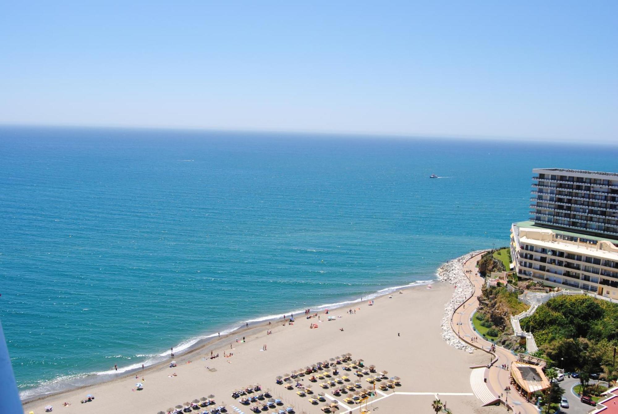Apartamentos La Roca Rentals Torremolinos Exterior photo