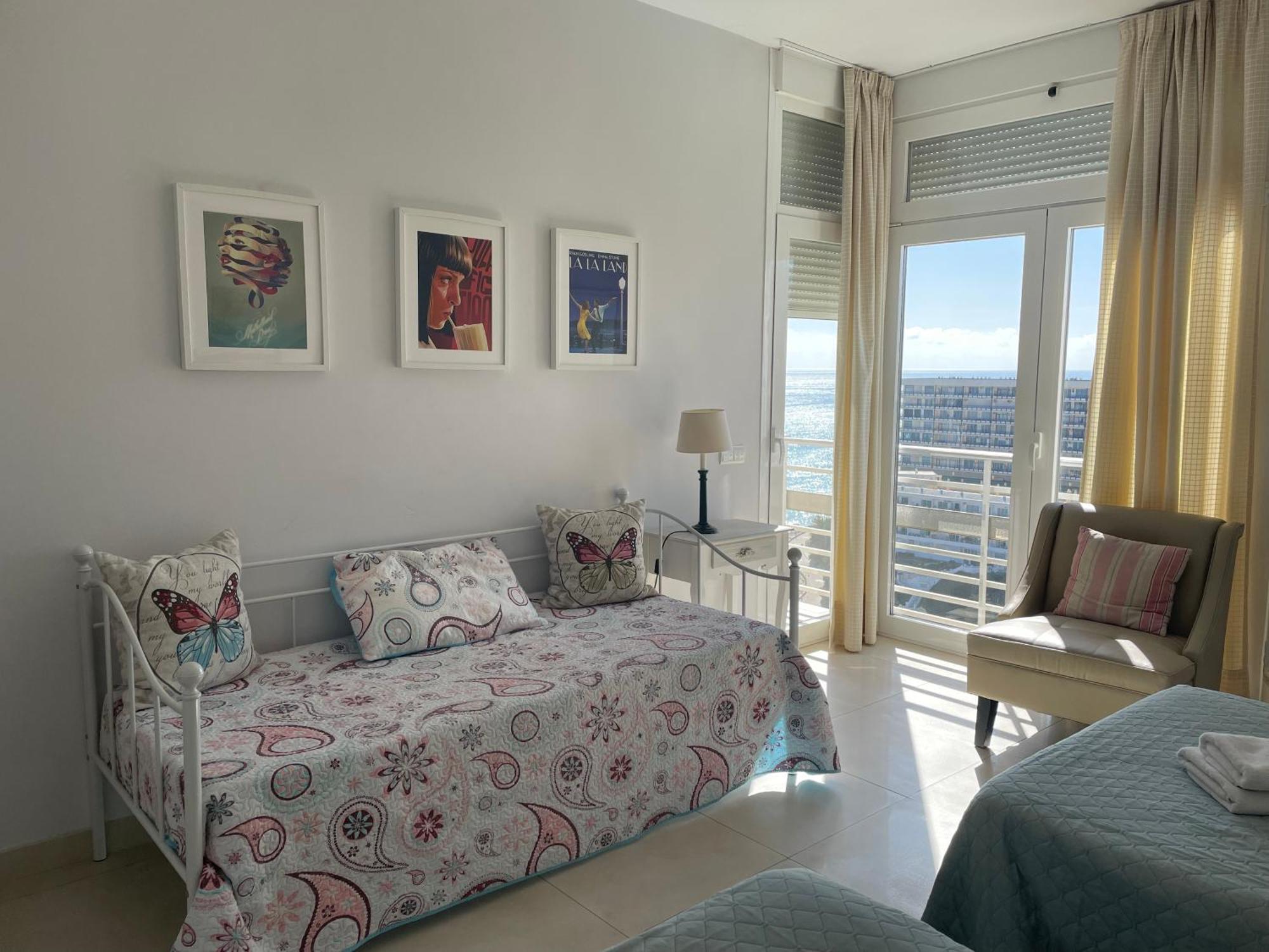 Apartamentos La Roca Rentals Torremolinos Room photo